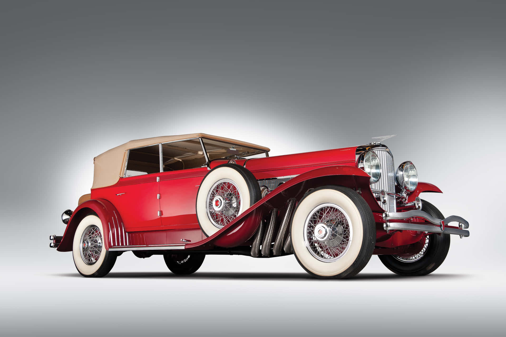 Fuel Your Love for Classic Cars – Discover Timeless Beauty, Power, and Style!